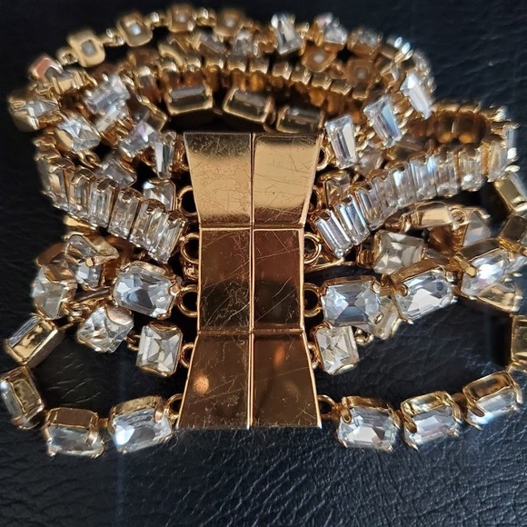 Kate Spade Glittering Vegas Jewels 6 Strand Bracelet Gold Plated Locking Clasp - Picture 2 of 7